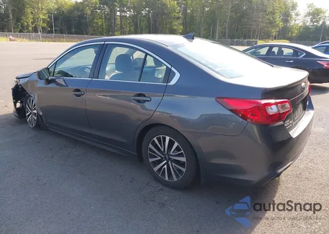 2019 Subaru Legacy 2.5I Premium из США, поврежденный, VIN 4S3BNAF6XK3006322